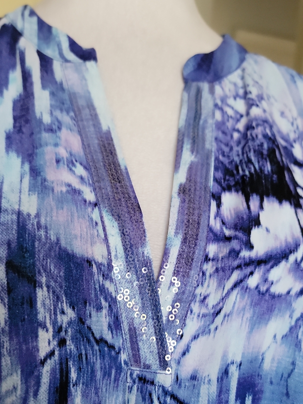 Chico's Blue Floral V-Neck Women's Tunic Top - Picture 7 of 8